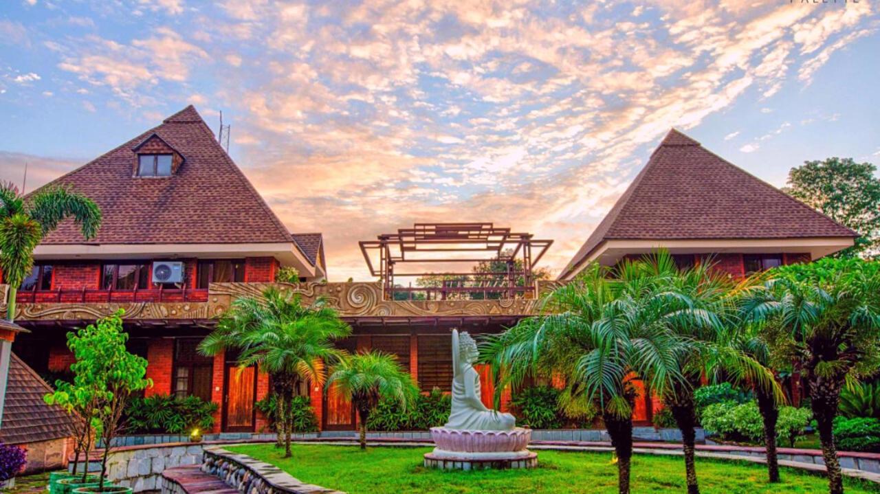 Pyramid Home Divine - A Wellness Resort Déhrádún Exteriér fotografie